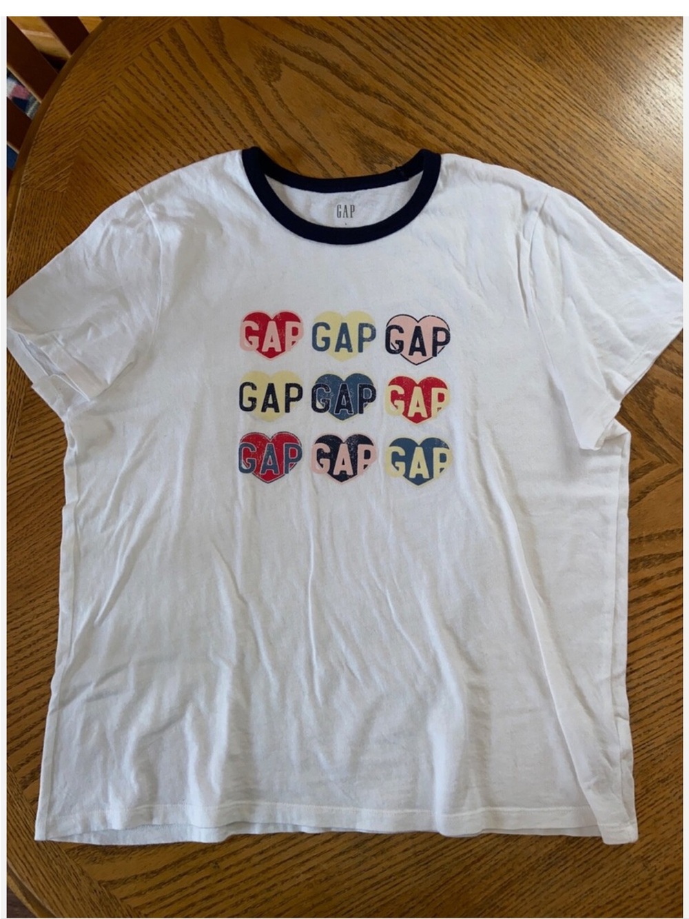 GAP Women’s White Graphic Logo Heart Ringer Tee Large